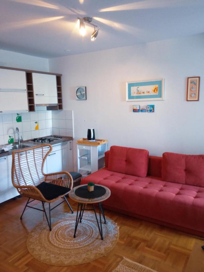 Apartman Vesna 2 Persons Njivice Esterno foto